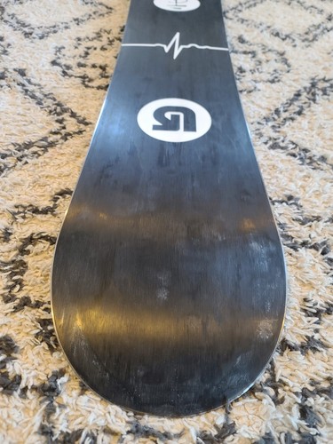 Pink Floyd Animals | Burton Whammy Bar 153 Snowboard Pink Floyd Animals | Burton Whammy Bar 153 Snowboard