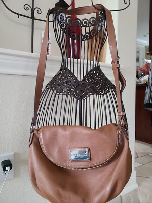 MARC JACOBS Q NATASHA CROSSBODY BAG PURSE PEBBLE LEATHER