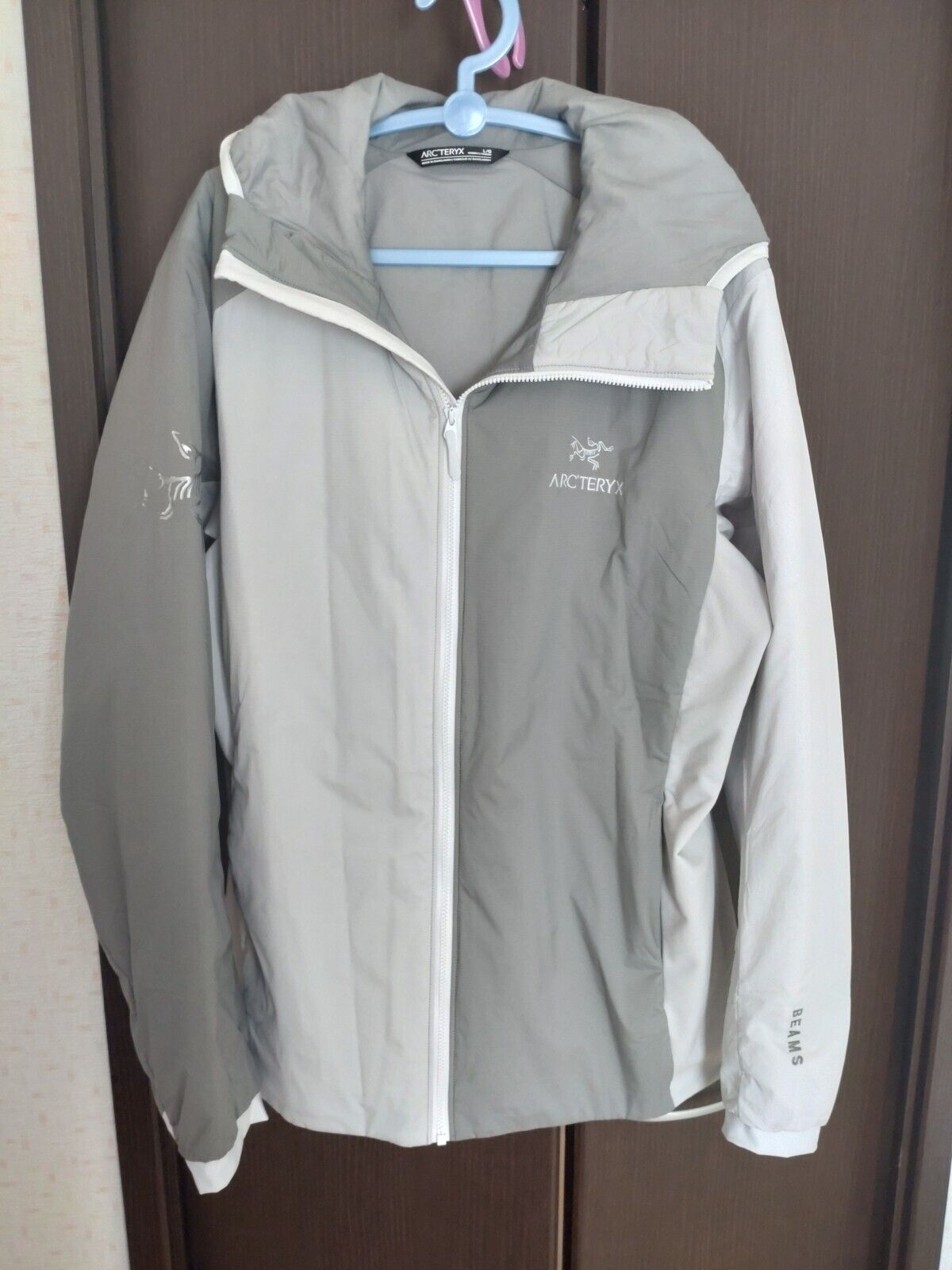 ARC'TERYX BEAMS Special order Wabi-Sabi Atom Hoody Tranquil ARC'TERYX BEAMS Special order Wabi-Sabi Atom Hoody Tranquil