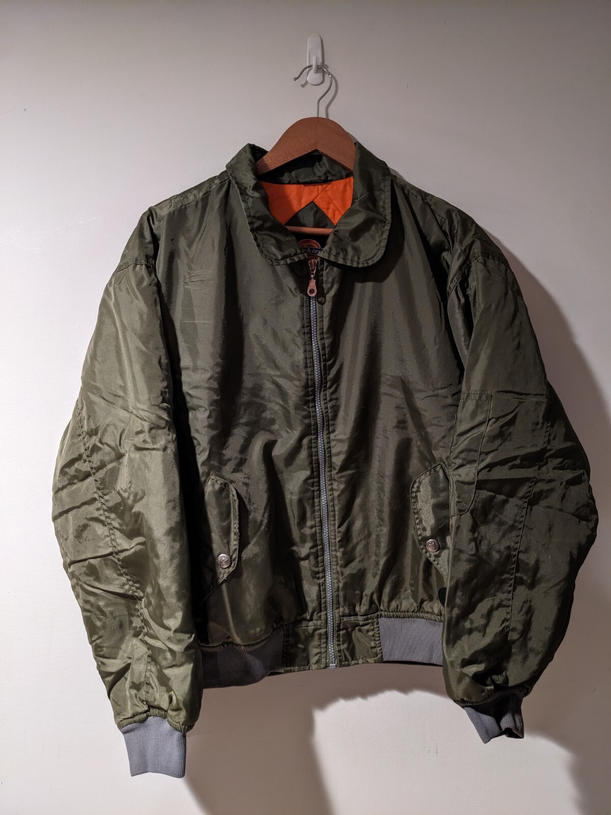 Dickies Hellrazor ジャケット Mサイズ BEAMS T、DICKIES × HELLRAZORによる3ピース発売 樹木の年輪を