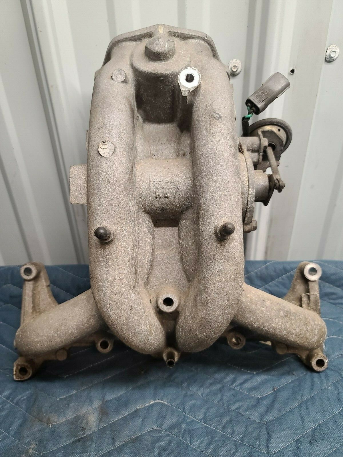 2004-2008 Mazda Rx-8 Rx8 OEM Lower Air Intake Manifold | eBay 2004-2008 Mazda Rx-8 Rx8 OEM Lower Air Intake Manifold | eBay