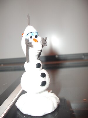 DEPT 56 Disney Frozen Olaf's New Nose Figurine 4048965 2015 NIOB