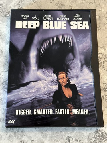 Deep Blue Sea - LL Cool J, Thomas Jane & Samuel L. Jackson