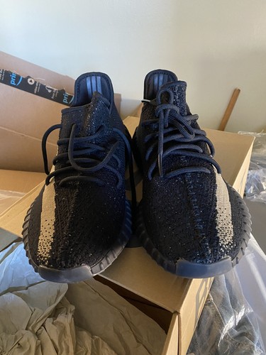 yeezy boost 350 v2 green stripe