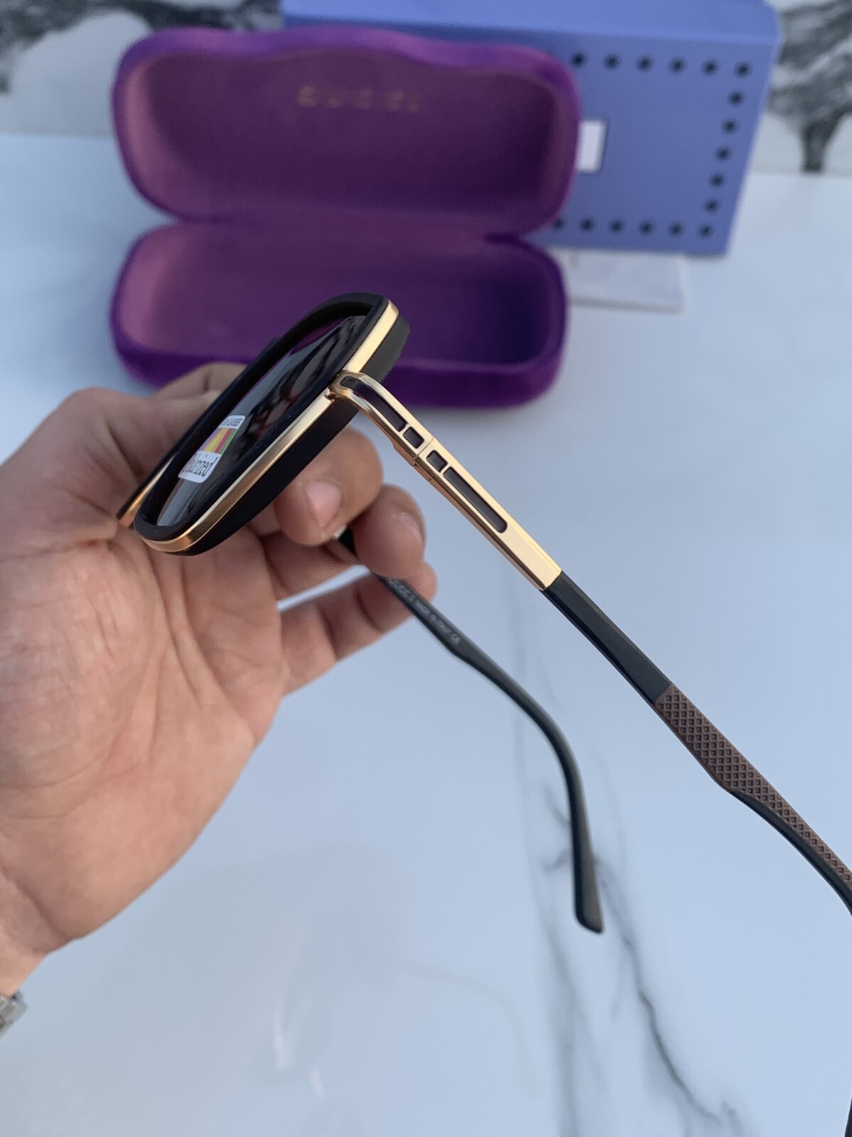 Pre-owned Gucci Gg0106s 001 Rectangular Square Brown Gold Women's Sunglasses