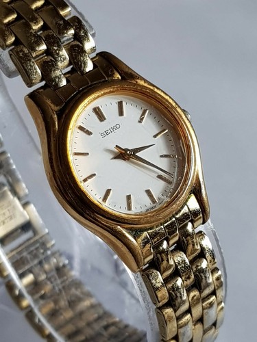 稼働 SEIKO Dolce 腕時計 1Pダイヤ 美品 バングルウォッチ1359 $_12.JPG?set_id=880000500F