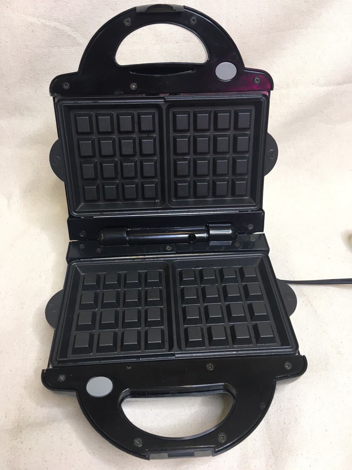 t fal avante waffle maker