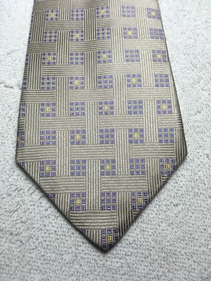 METROPOLITAN VIEW MENS TIE BEIGE WITH LILAC AND GOLD 4 X 59 NWOT