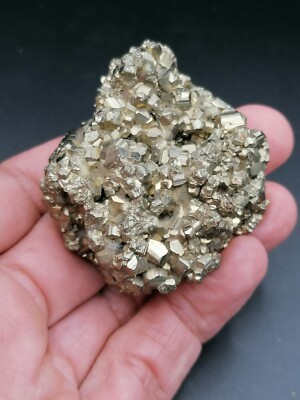 Beautiful Pyrite crystal cluster 120,73g France Mont Blanc region