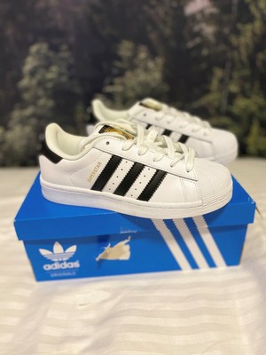 adidas superstar classic