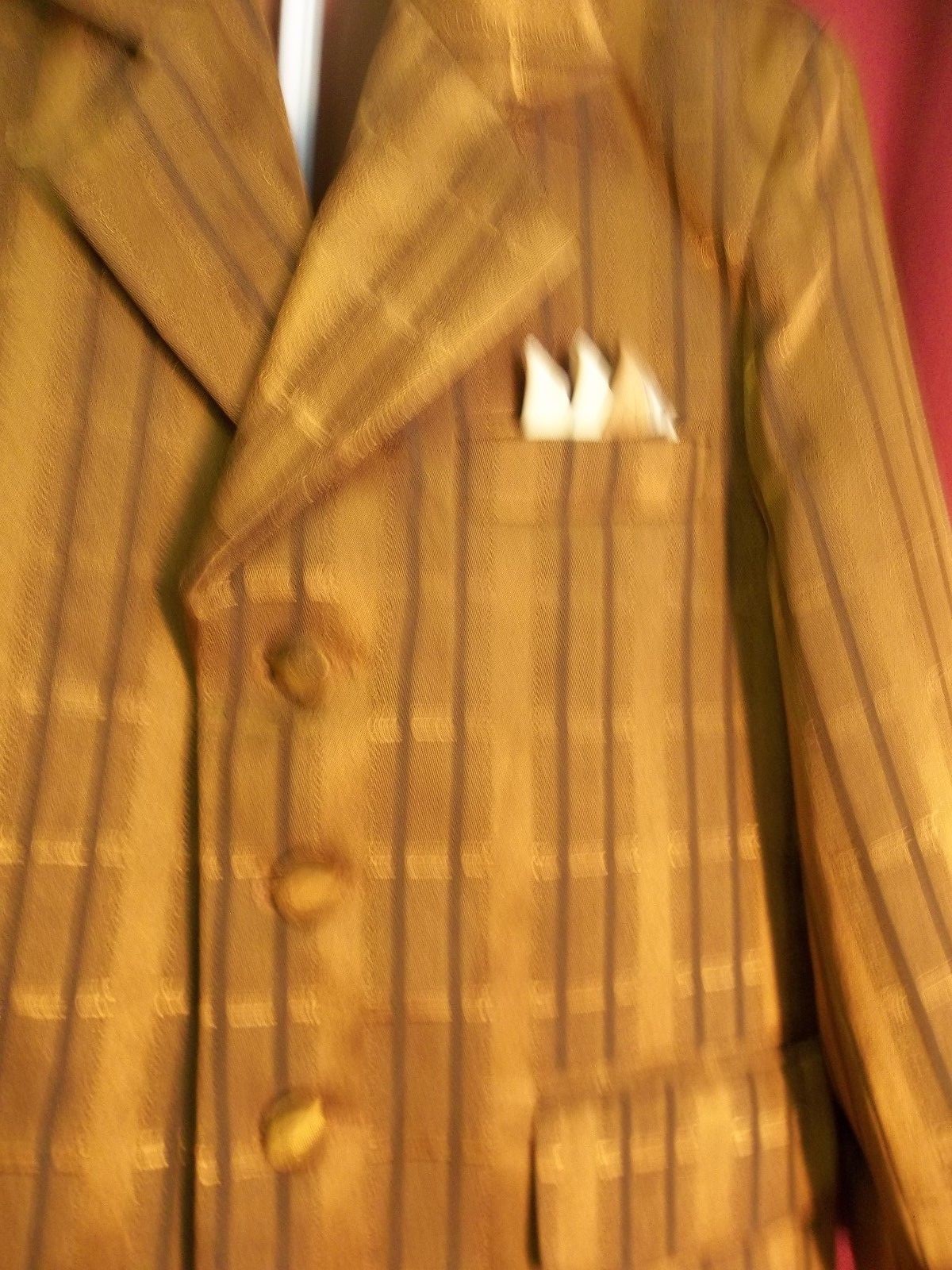 REDUCED BOYS GOLD 2 PIECE SUIT SZ 3T LONG JACKET  