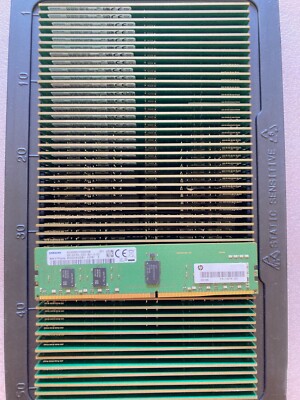 Samsung 8GB M393A1K43DB2-CWE 1Rx8 PC4-3200AA DDR4-25600  ECC Registered Dimm