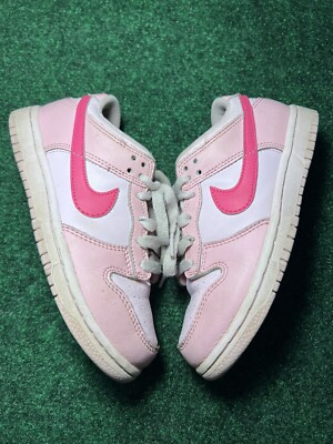 Triple Pink Nike Dunk 13.5c