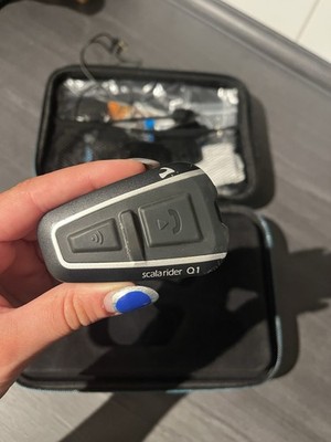 Cardo Scala Rider Q1 Motorrad Kommunikationssystem Bluetooth
