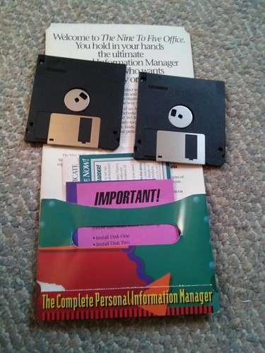 001 Vintage 9 to 5 For The Macintosh Software 3.5 Floppy Disks