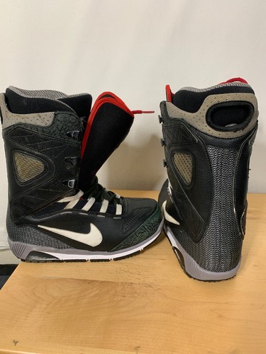 Nike Zoom Kaiju Snowboarding  Boots Size 8.5 376276-001 Black Red Used