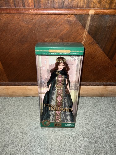 Vtg 2001 Barbie PRINCESS OF IRELAND Dolls Of The World