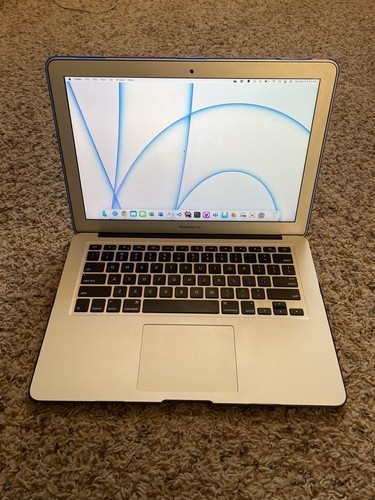 ノートPC Apple - MacBook Air 13inch 2015 Amazon.com: Apple MacBook Air 13-inch Laptop (1.6GHz Core i5