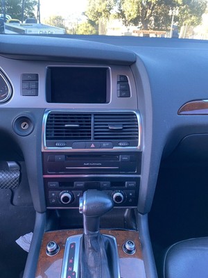 image 4 of interior