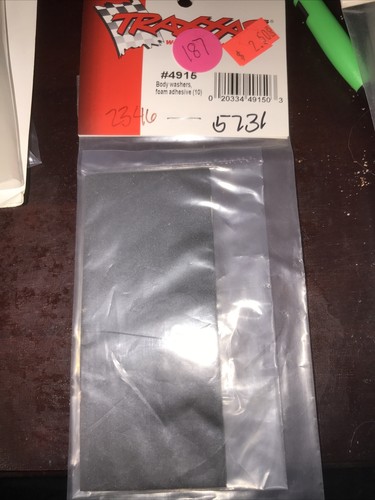 バハマ TRAXXAS 4915 = FOAM ADHESIVE BODY WASHER (10): T-MAXX, E