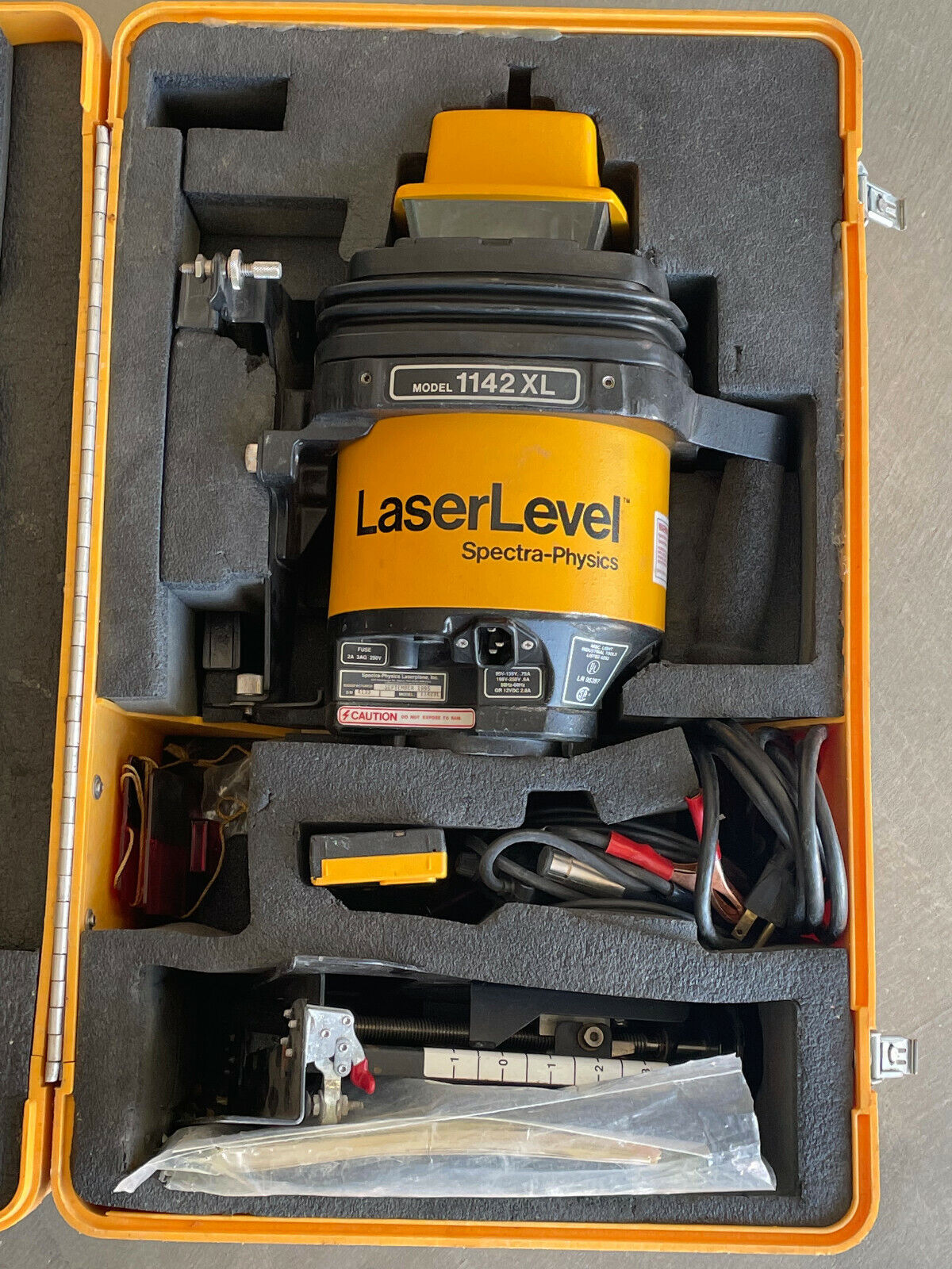LaserLevel Spectra-Physics - Model: 1142 XL | eBay LaserLevel Spectra-Physics - Model: 1142 XL | eBay