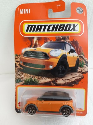 Matchbox 2011 Mini Countryman Burnt Orange - MBC032