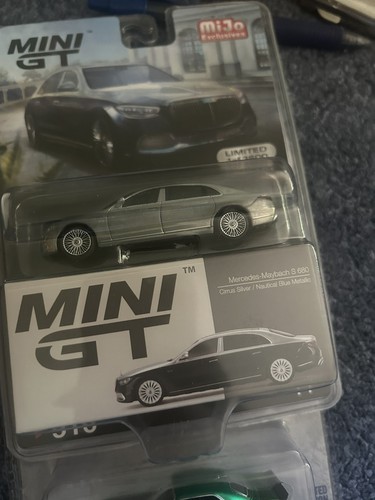 MINI GT　メルセデス マイバッハ S680 　チェイスカー CHASE CAR 1/64 Mini GT Mercedes-Maybach S680 (Chrome Silver