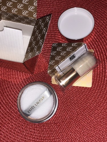NIB Estee Lauder Re-Nutriv Intensive Smoothing Powder 03 Medium Natural Coverage