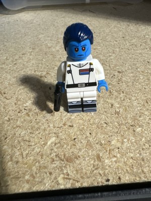 Lego Star Wars Grand Admiral Thrawn Minifigure