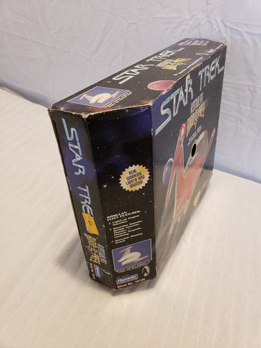 Playmates STAR TREK Romulan Bird Of Prey w/Lights & Sound ~ NEW! ~ FAST SHIPPING