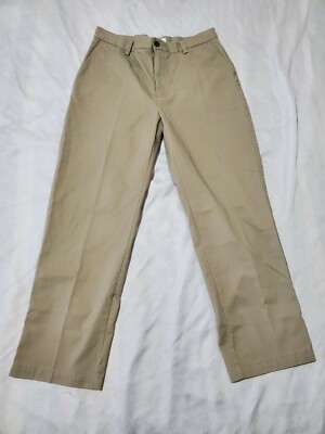 Amazon Essentials Men's Classic-fit Wrinkle-Resistant Flat-Front Chino Pant F15