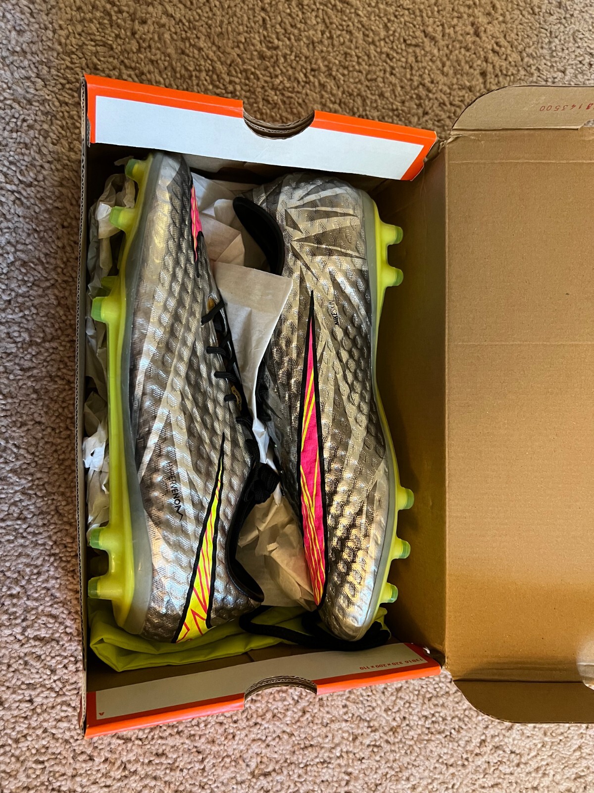 nike hypervenom phantom liquid diamond