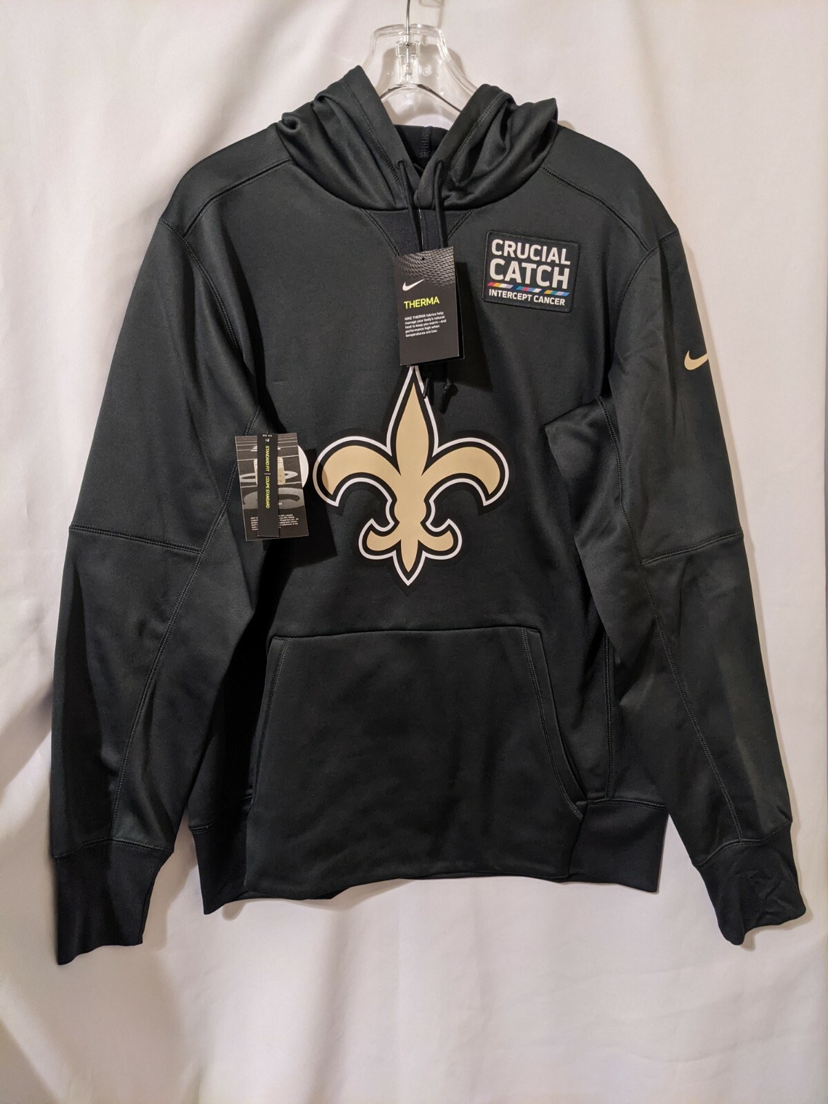 titans crucial catch hoodie