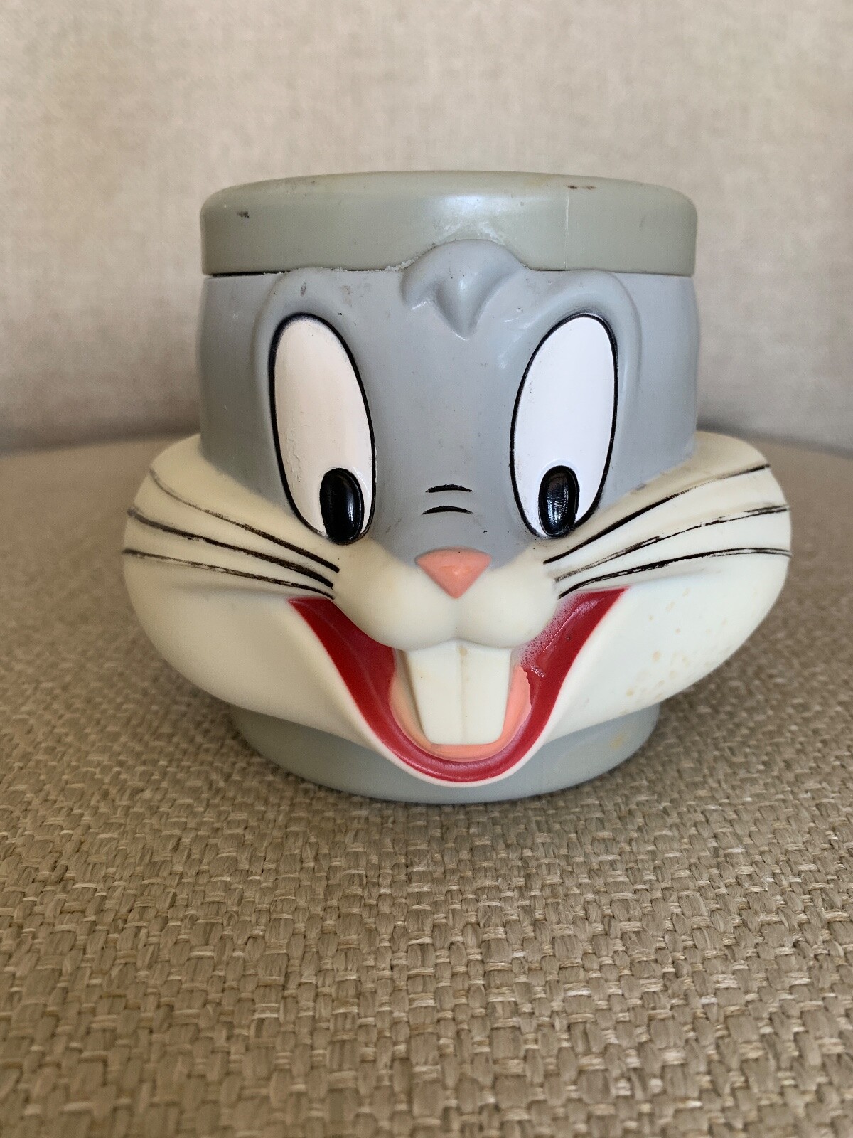 Vintage Bugs Bunny 3D Face Plastic Mug 1992 Warner Bros