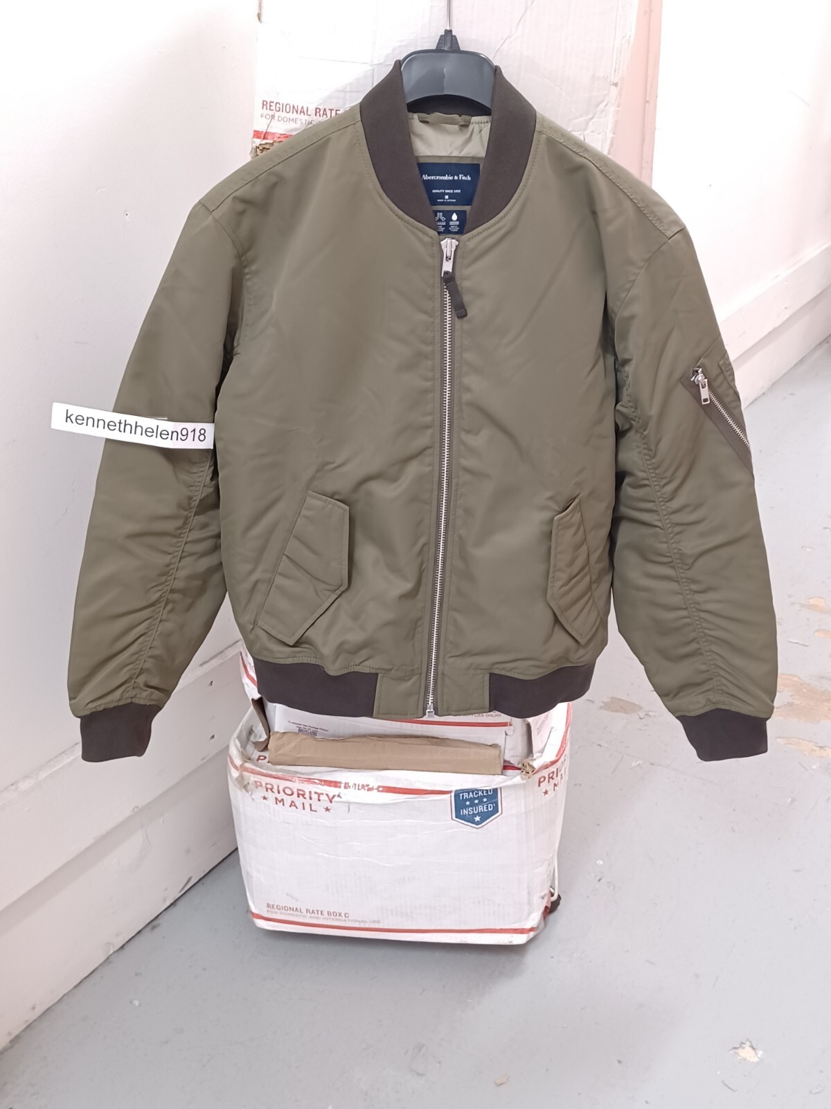 ABERCROMBIE & FITCH CROPPED BOMBER JACKET COAT OLIVE GREEN