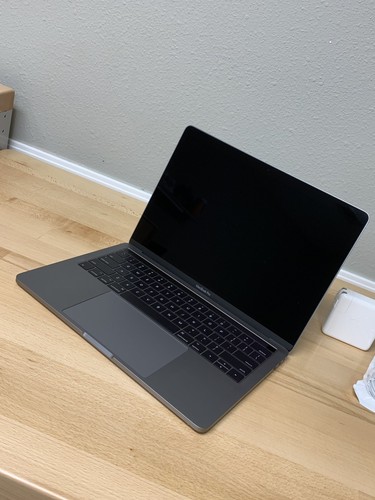 DEAL! 2017 Apple MacBook Pro 13.3
