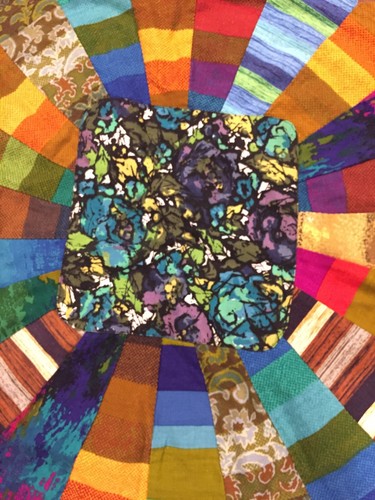 Vintage Patchwork Quilt Table Topper Runner Round Scalloped FAST FREE SHIPPING