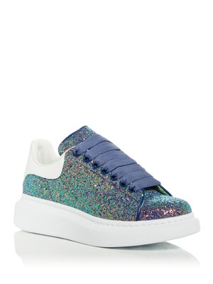 

ALEXANDER MCQUEEN Женские кожаные спортивные кроссовки на танкетке Aqua Tongue Toe, 558944W4MC2