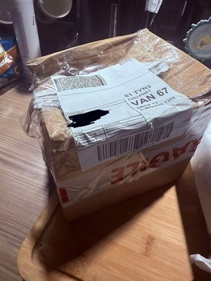 Foto dell'oggetto di un acquirente verificato