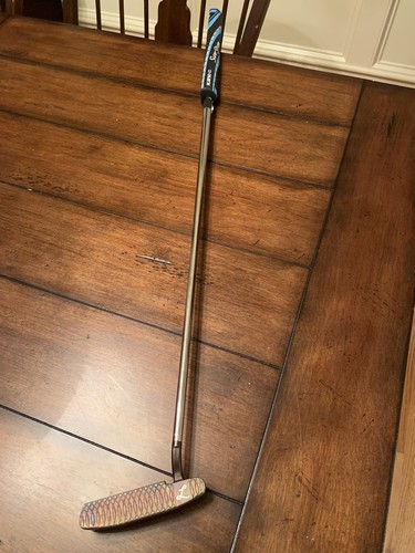 Lajosi Putter DD201