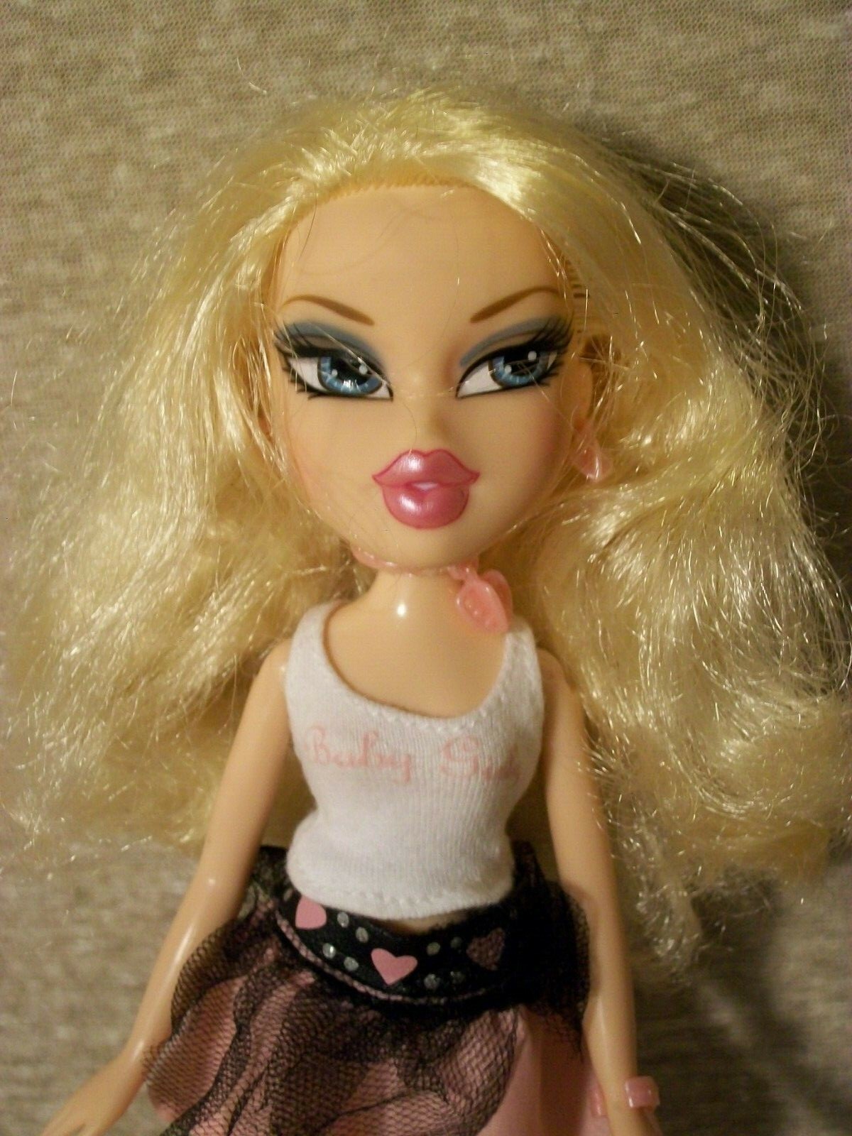 Bratz Doll, Sweet Heart Lilee, Blonde, Baby Girlz Tee, Necklace, Sunglasses