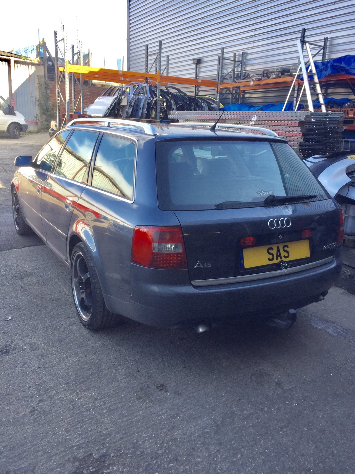 2001 AUDI A6 C5 2.5 TDI V6 ALLROAD QUATTRO 6 SPEED MANUAL GEARBOX IN GREY  IN GOOD CONDITION