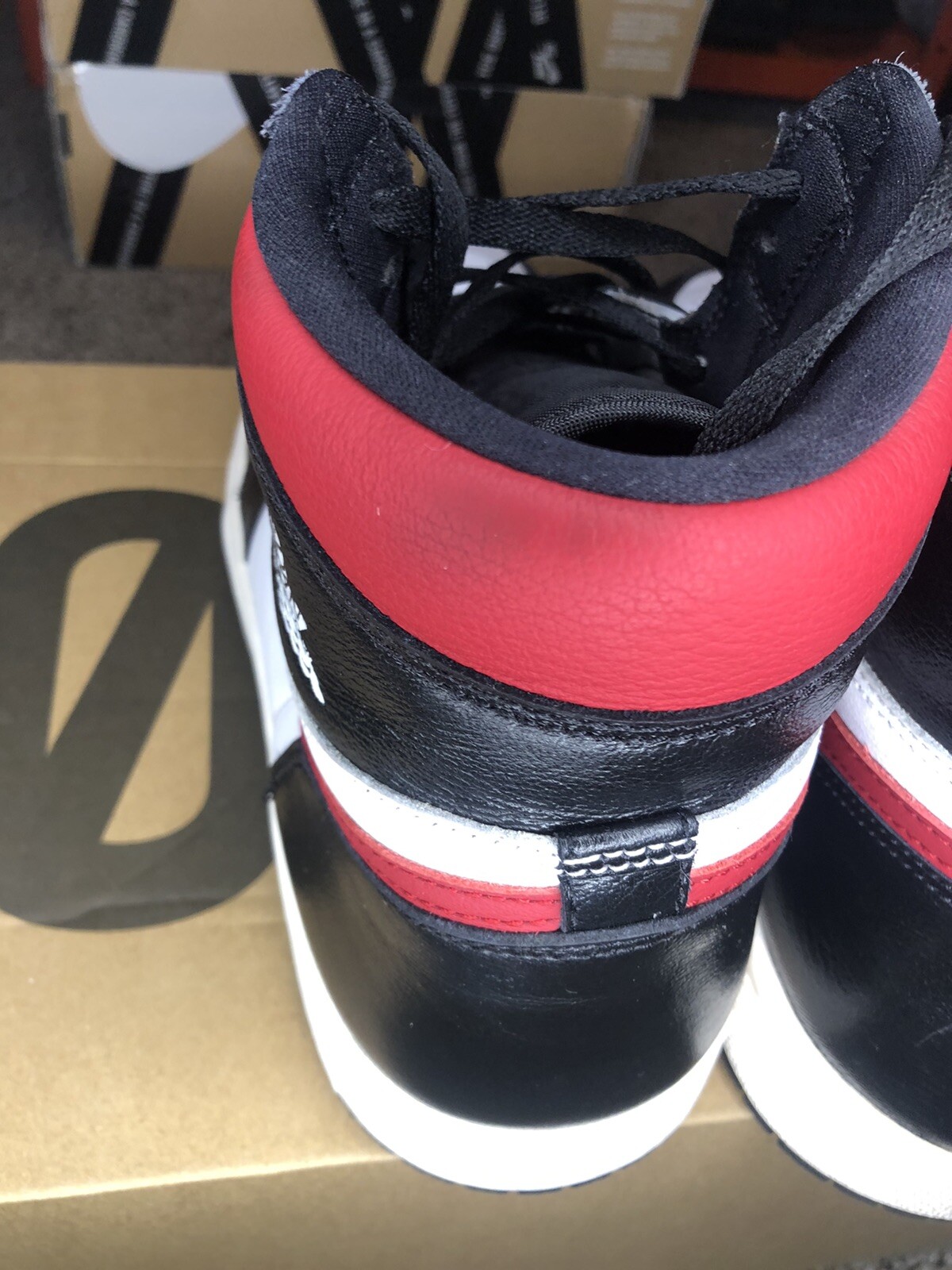 air jordan 1 retro high og gym red Size 