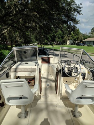 Hydra Sports 21' Fishing and Family Boat with Dual Axle Aluminum Trailer