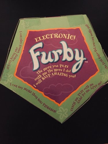 1998 TIGER ELECTRONICS--ELECTRONIC BLACK/WHITE RARE CLOSED EYES. NEW. SEALED