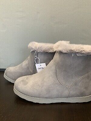 Cat And jack Boots Girls Size 1