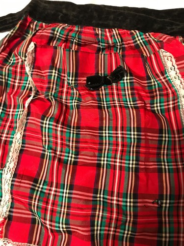 Vintage 1950 's Christmas Half Apron Cotton Red Plaid Pattern
