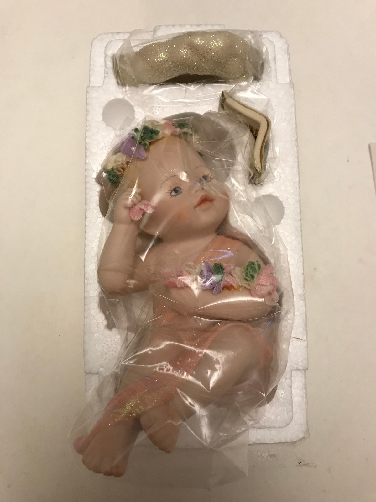 Hamilton Figurine Pretty is as Pretty Does with COA -In Box