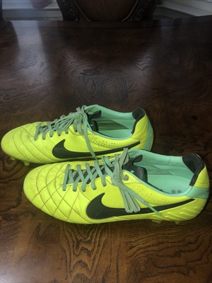 nike tiempo legend iv size 12