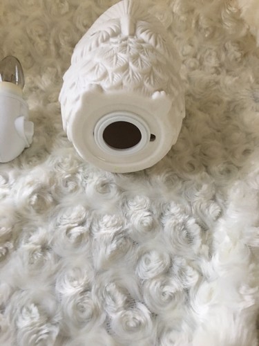 SCENTSY Whoot Plug in warmer Night light - white Owl, NEW in box